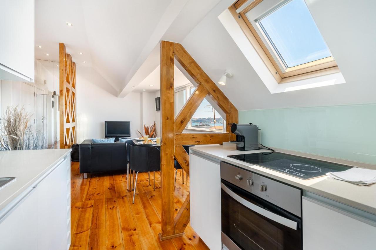Whome | Premium River View Apartment Lisbon Bagian luar foto
