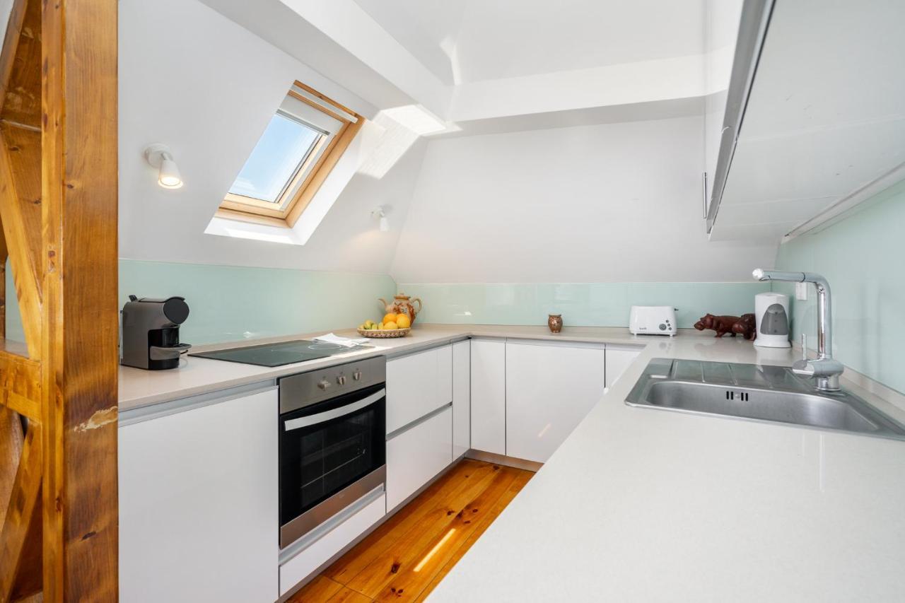 Whome | Premium River View Apartment Lisbon Bagian luar foto