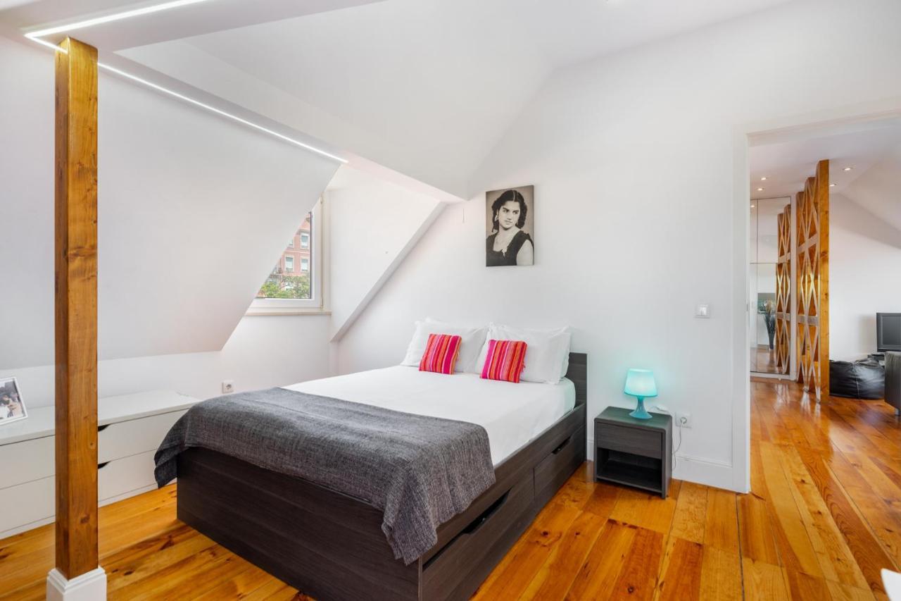 Whome | Premium River View Apartment Lisbon Bagian luar foto