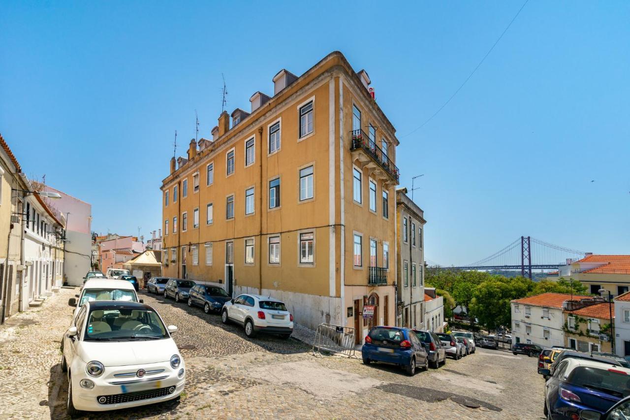 Whome | Premium River View Apartment Lisbon Bagian luar foto