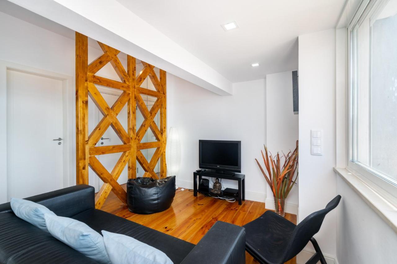 Whome | Premium River View Apartment Lisbon Bagian luar foto