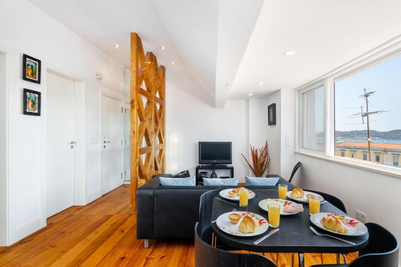 Whome | Premium River View Apartment Lisbon Bagian luar foto